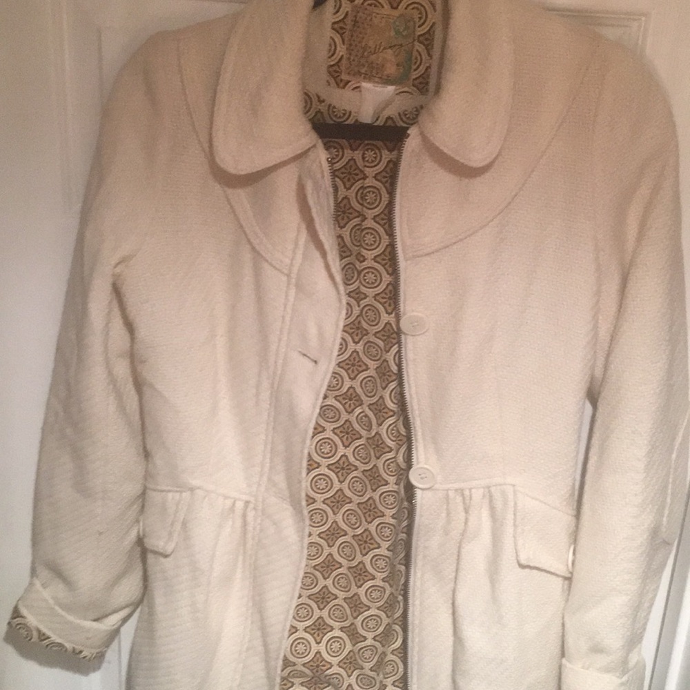 Beige Jacket - Picture 5 of 5